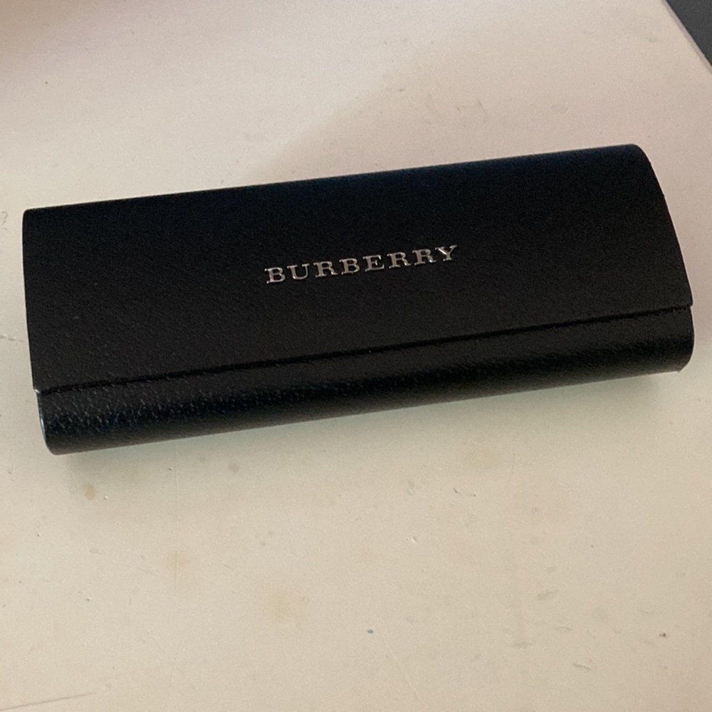 Burberry Sunglasses Case